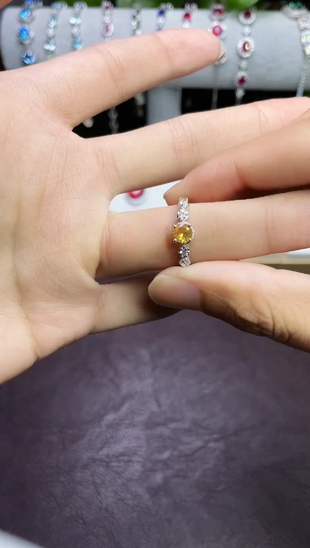 合金合成钻石黄宝戒指