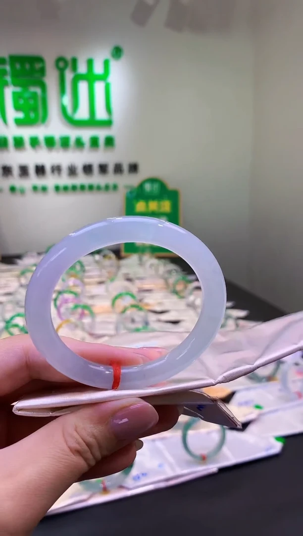 未镶嵌手镯翡翠-q403天然缅甸翡翠A货圆条