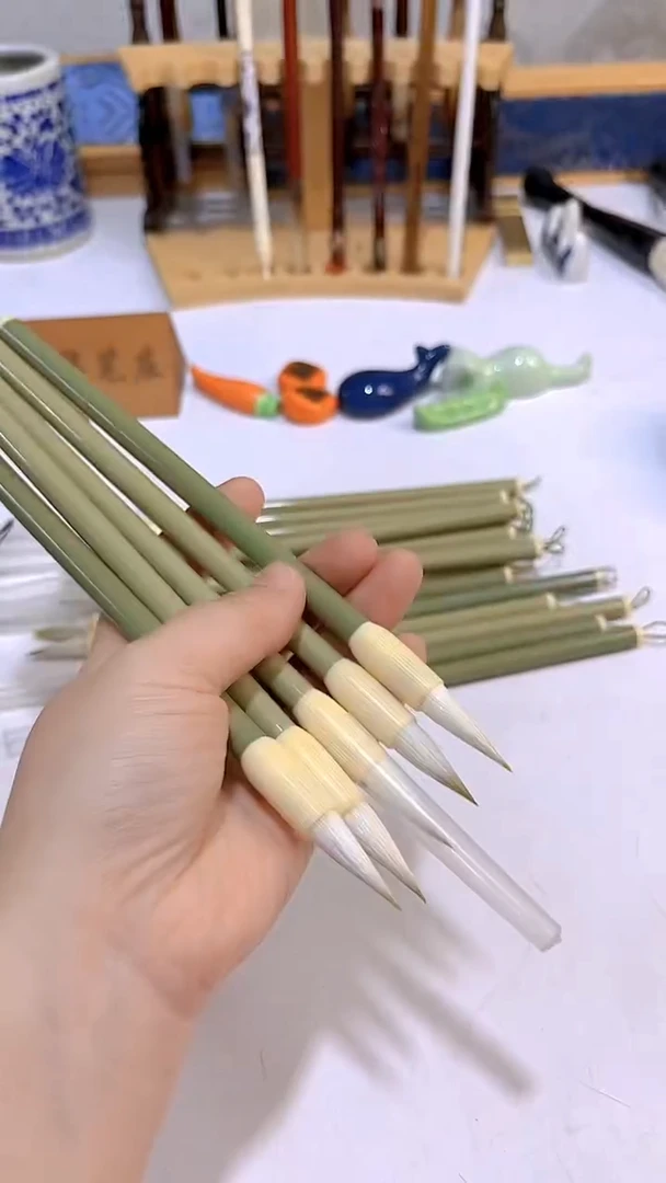 青叶 作品寸楷兼毫毛笔5支