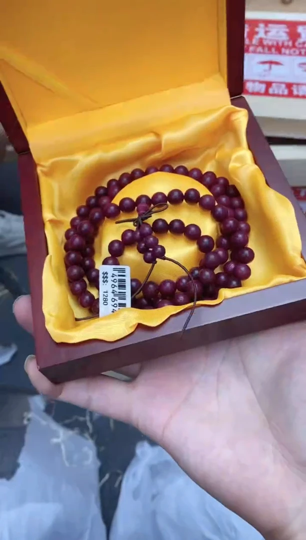 精选闪购手串搭配无礼盒