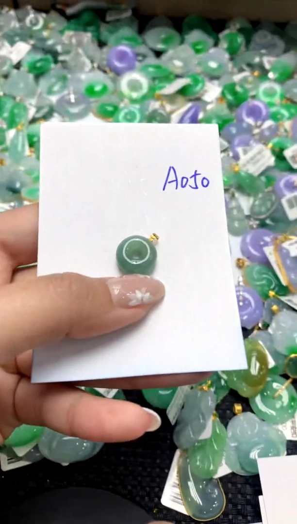 【闪购商品】翡翠颈饰18K金镶嵌111111111111111111