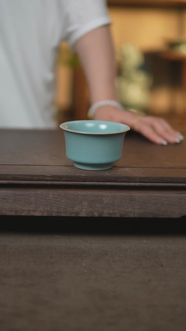 杯仿古天青矮马蹄杯瑕