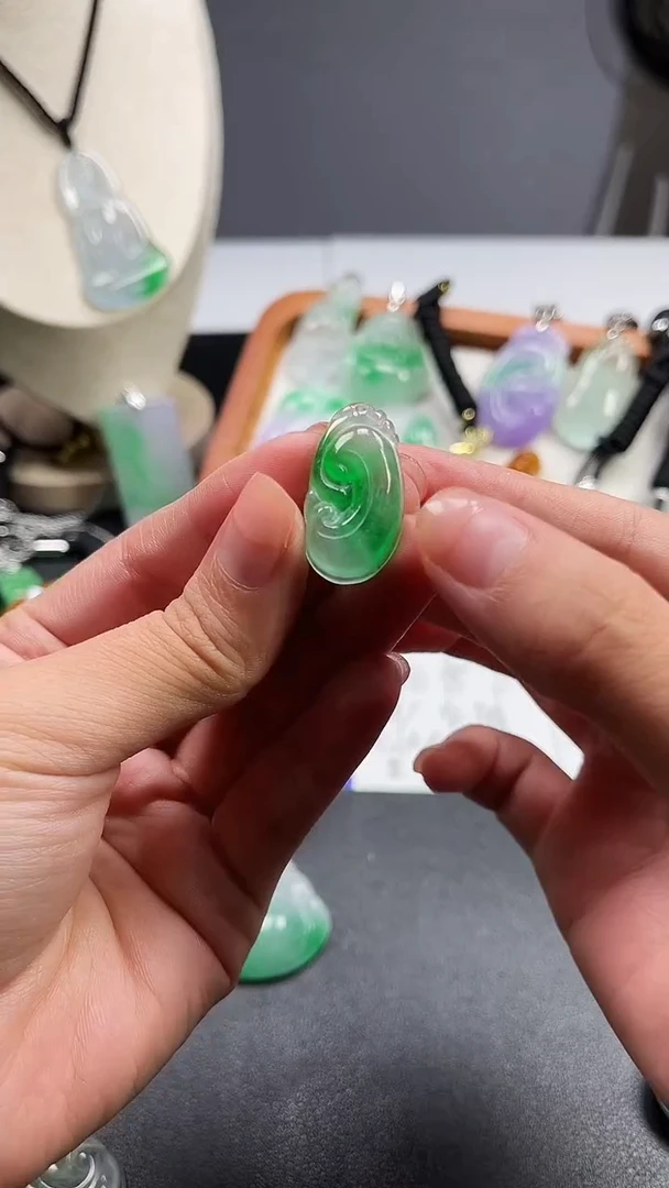 颈饰未镶嵌翡翠  所见即所得 一图一物