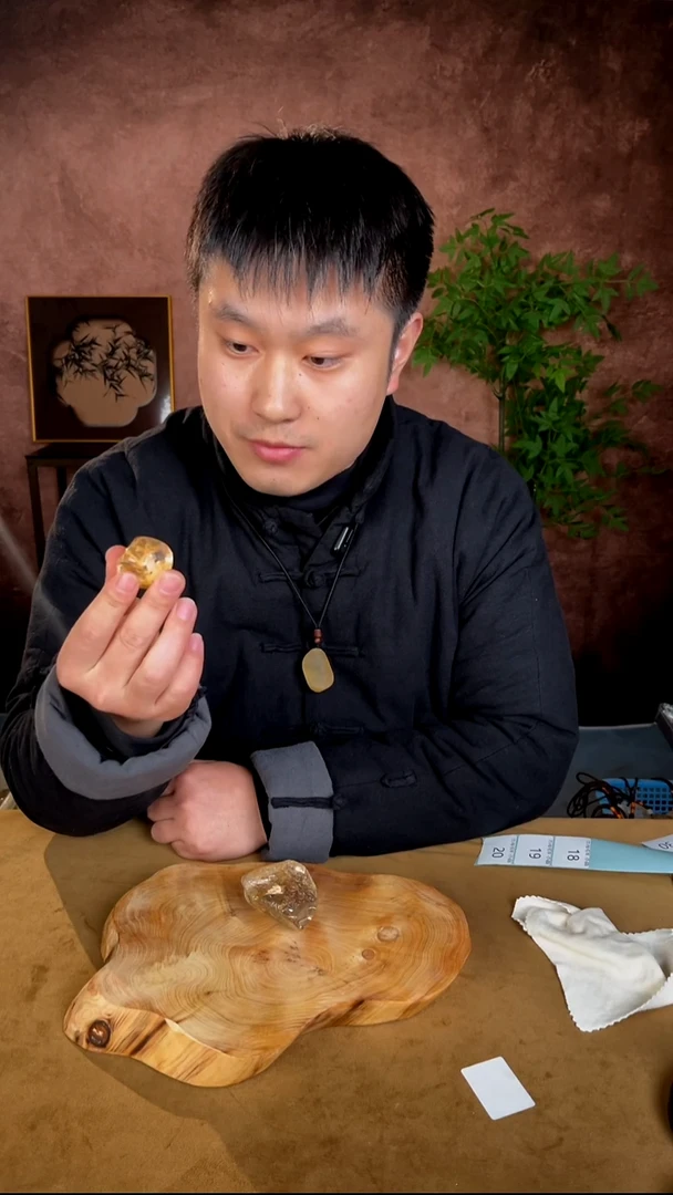 水晶摆件未镶嵌18