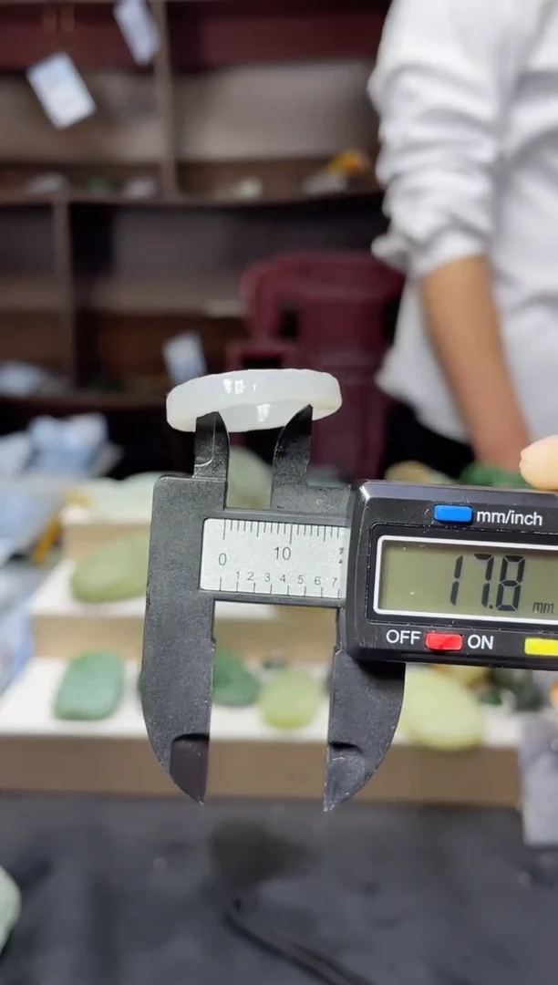 【闪购商品】和田玉颈饰未镶嵌11