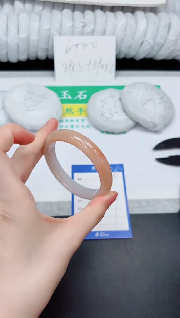 石英质玉手镯未镶嵌30-55