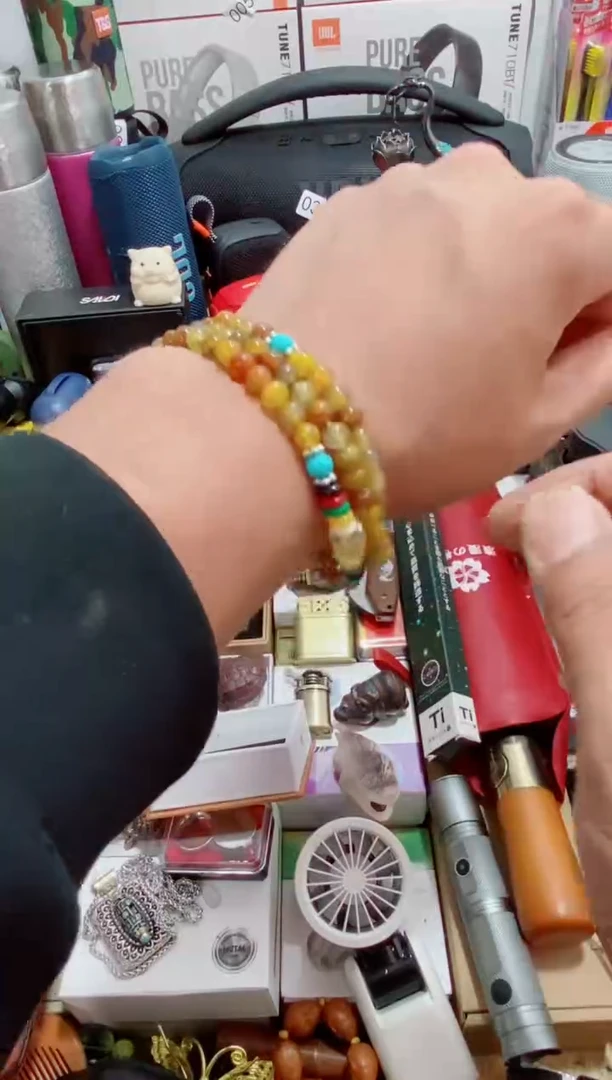 无瓷片闪购商品如图所示