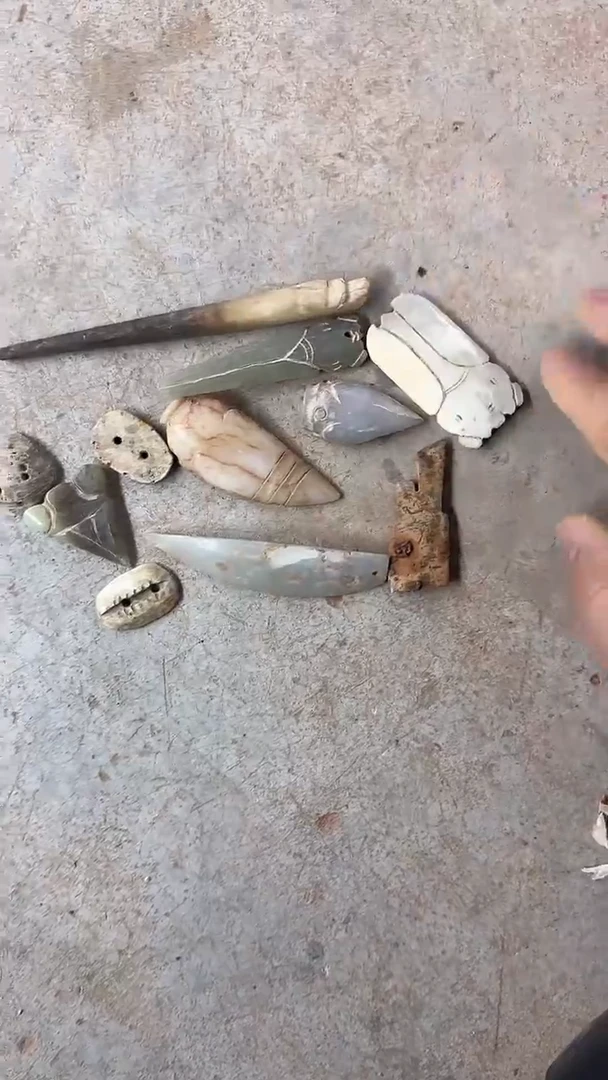 未镶嵌和田玉挂件和田玉挂件