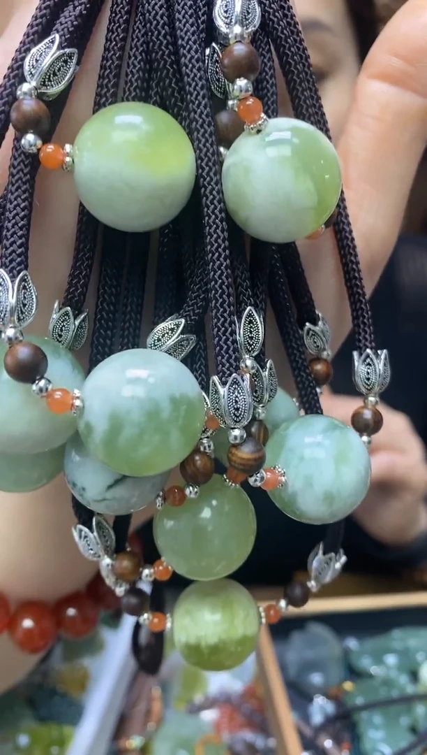 【闪购商品】岫玉吊坠未镶嵌·多样性发货其中发一