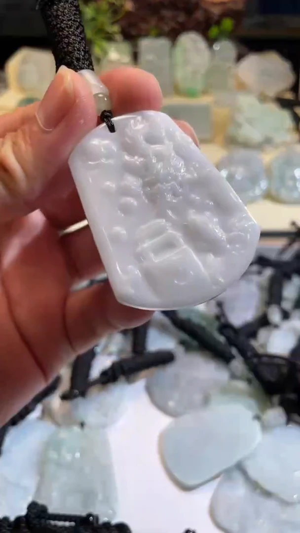 颈饰未镶嵌翡翠9/15/029