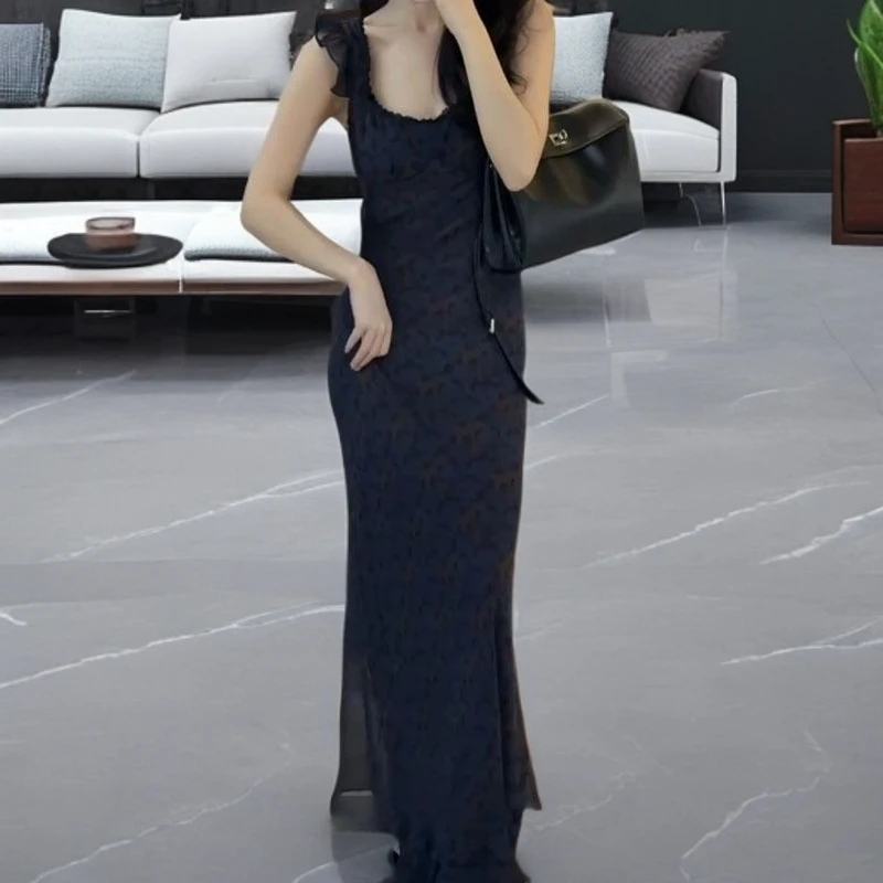 法式一字肩两穿小飞袖碎花吊带连衣裙女2025夏季露肩收腰显瘦长裙