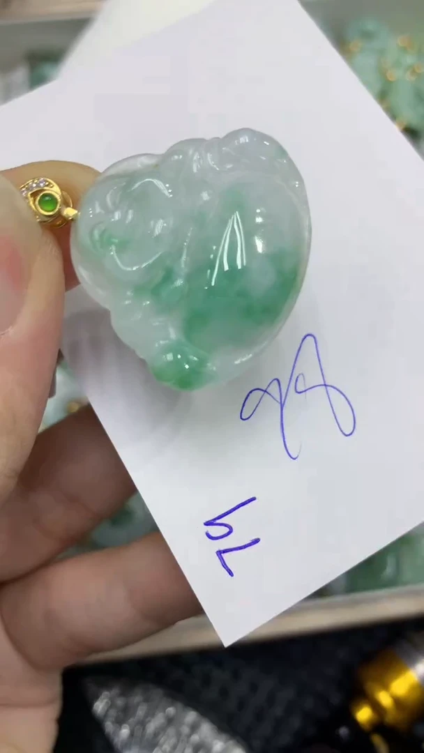 颈饰未镶嵌翡翠缅甸A货翡翠
