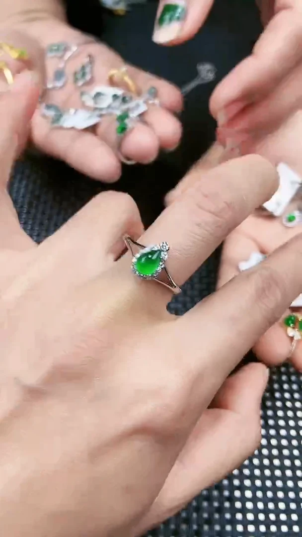 【闪购商品】翡翠戒指未镶嵌11111111