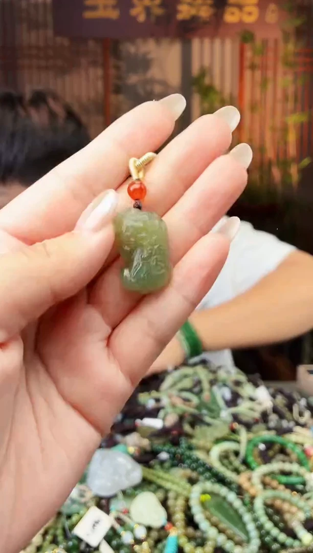 颈饰未镶嵌和田玉多样性发货拍一发一