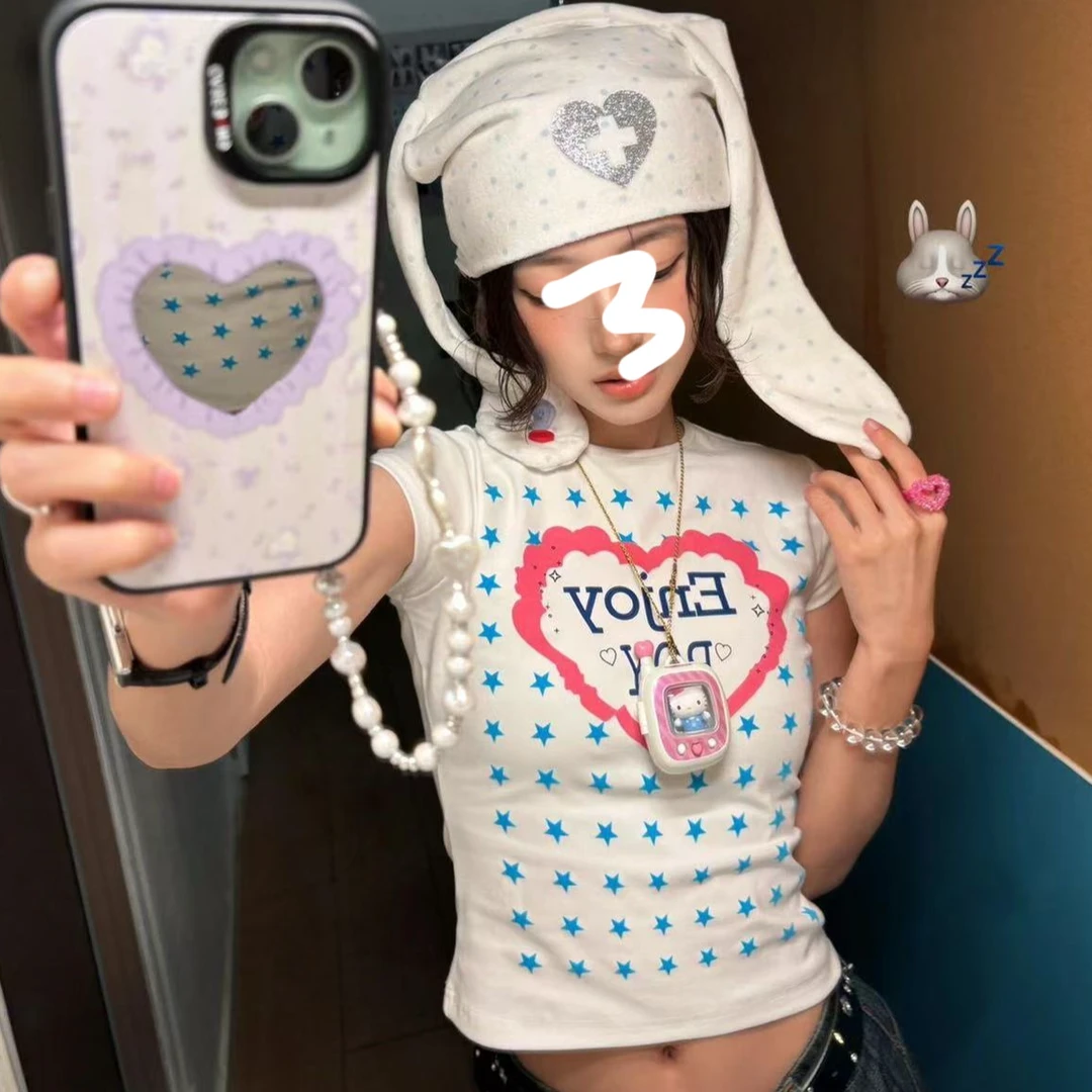 多巴胺爱心印花T恤女夏季新款正肩短袖设计感小众修身收腰上衣