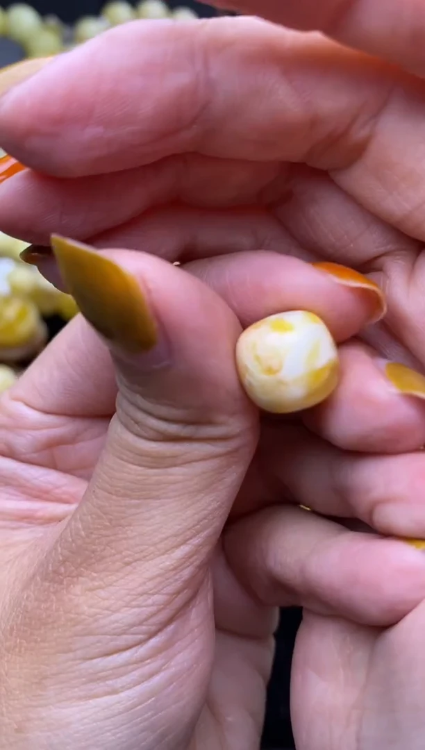裸石琥珀未镶嵌 大小姐珠宝25
