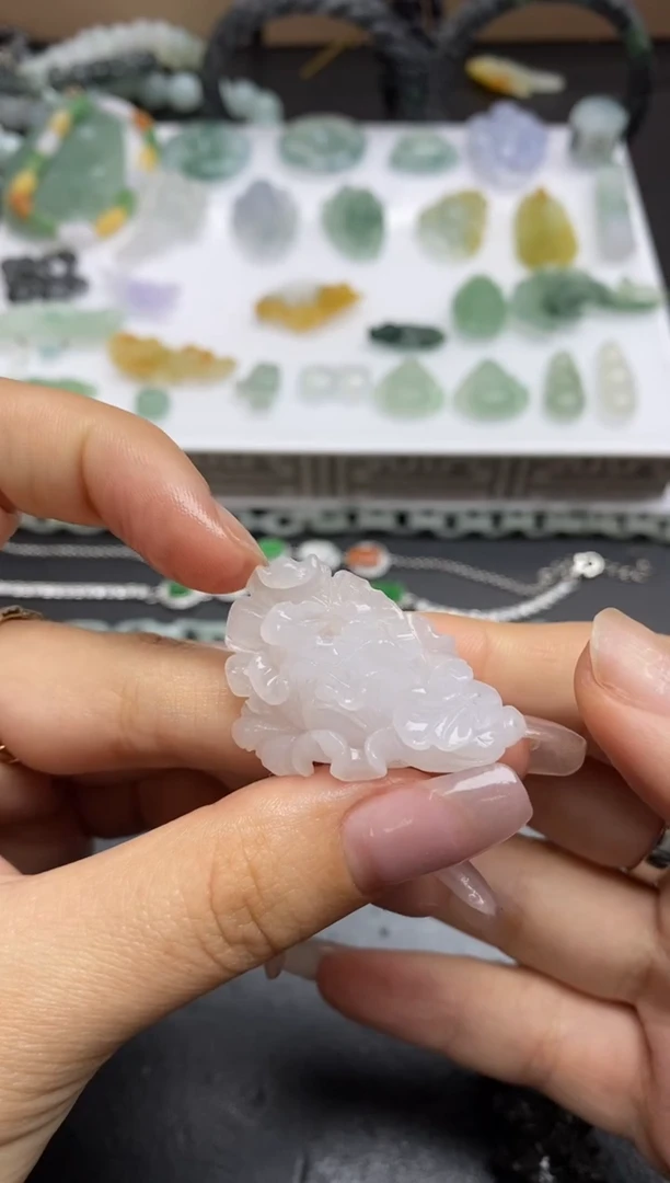 【闪购商品】定制翡翠未镶嵌翡翠毛货~