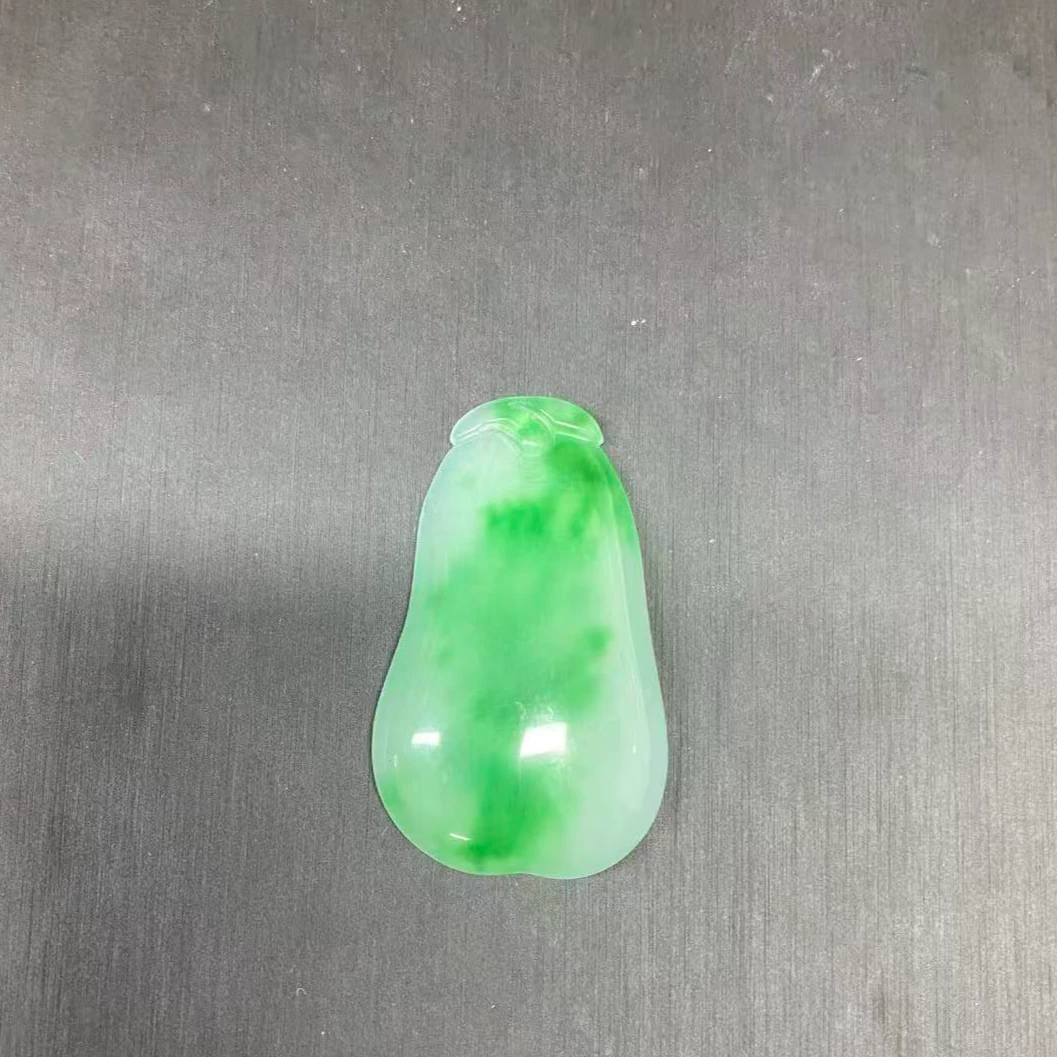 298飘阳绿招财福瓜吊坠