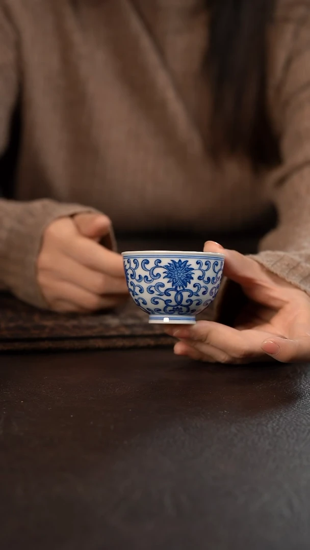 【闪购商品】杯HLX陶瓷点工缠枝莲小鸡心杯