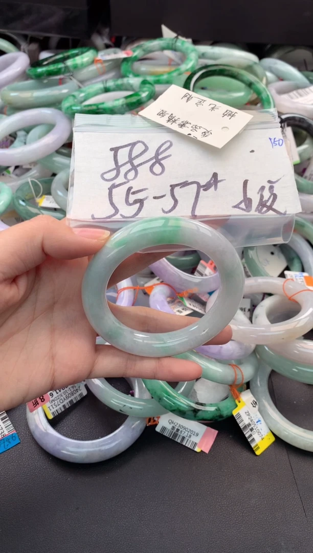 【闪购商品】定制翡翠未镶嵌毛货需精细抛光+多人