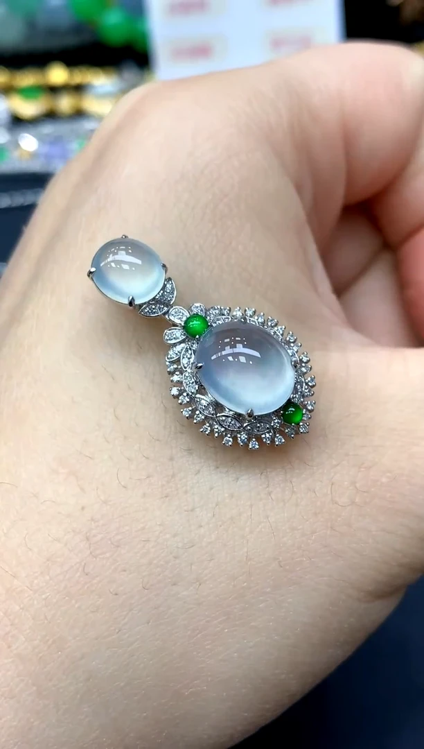 颈饰18K金镶嵌翡翠339-中国好珍宝