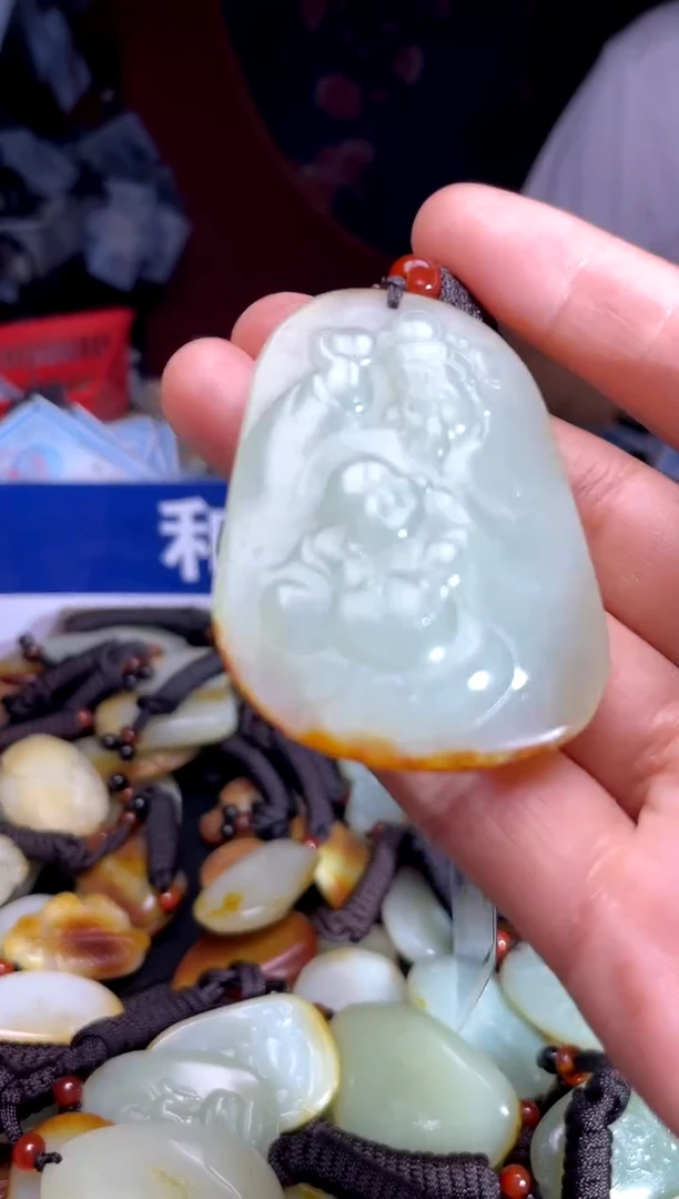 和田玉未镶嵌挂件1