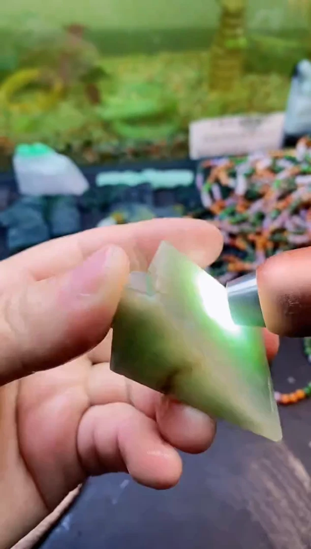 【闪购商品】翡翠颈饰未镶嵌021天然翡翠