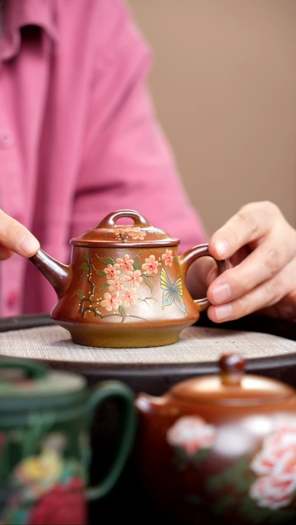 茶壶紫砂柴烧隐瓢泥绘蝶恋花