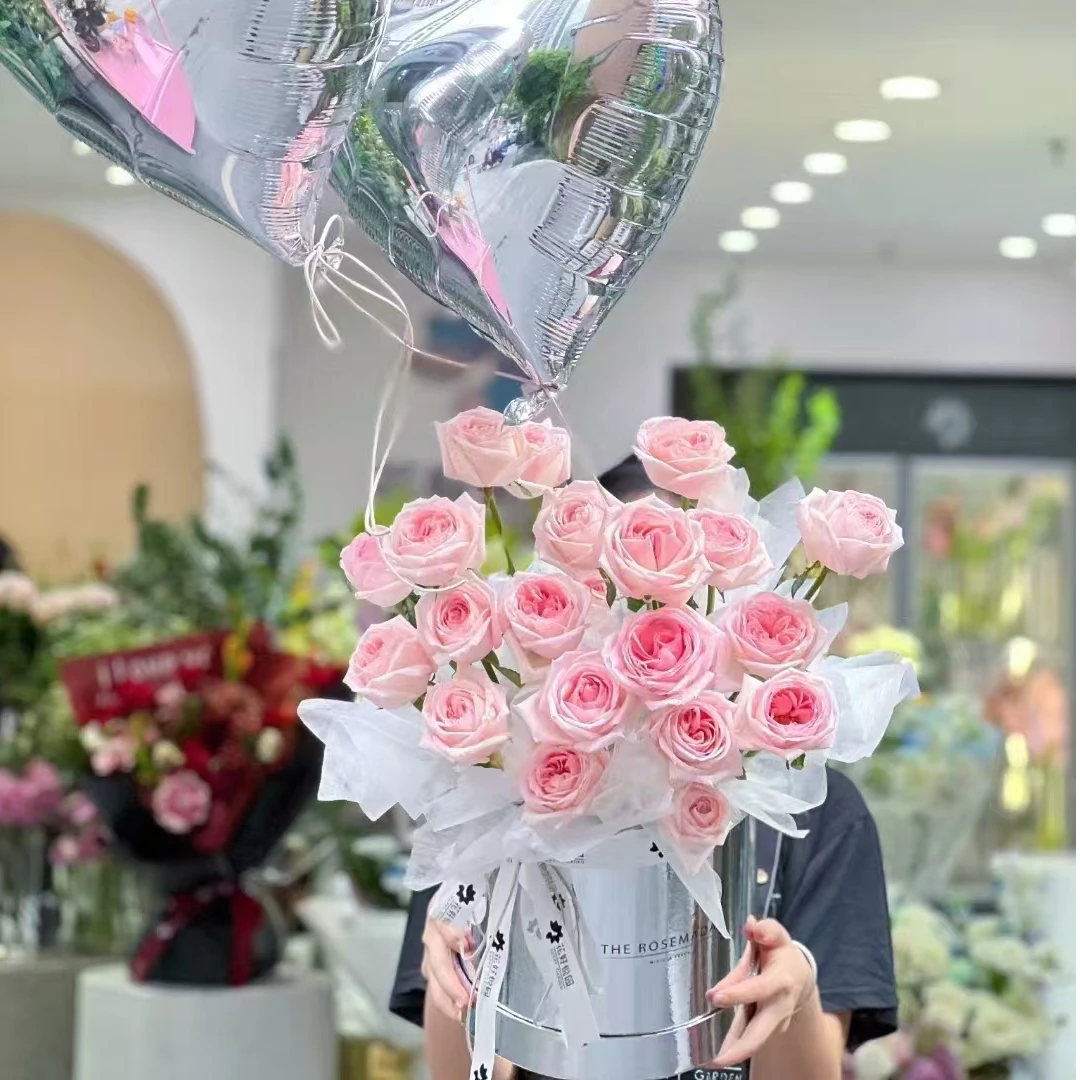 【甜甜蜜蜜】21支粉荔枝抱抱桶 送女友送生日惊喜 代写卡片赠送气球