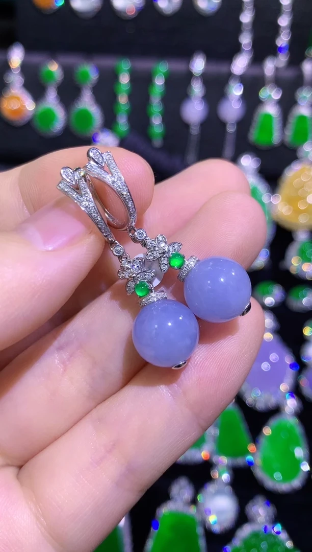 18K金镶嵌翡翠耳坠紫罗兰紫气东来圆珠