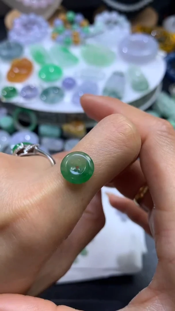 【闪购商品】定制翡翠未镶嵌翡翠