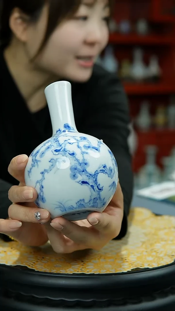 【闪购商品】官窑瓷画院429官窑瓷画院松竹梅天球瓶