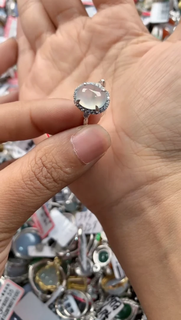 银S925镶嵌戒指翡翠666               2