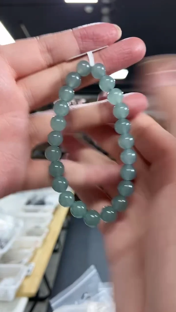 【闪购商品】翡翠手串未镶嵌多样性发其一颜色微差