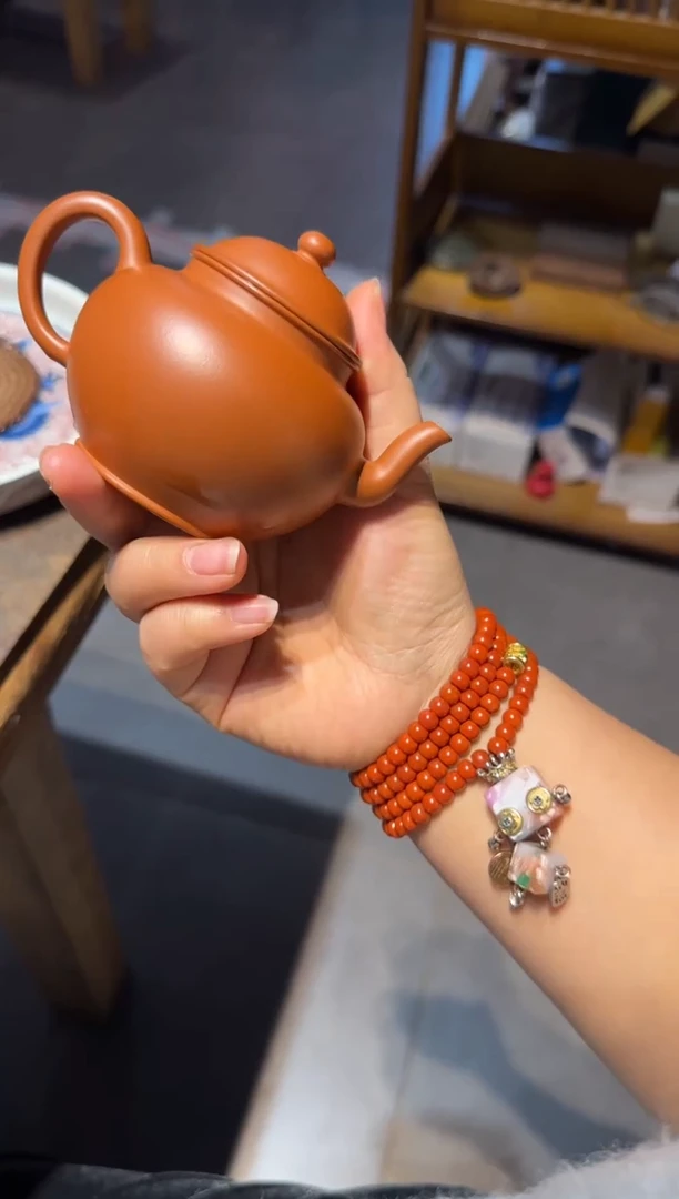 茶壶紫砂女****班宫灯 紫砂壶