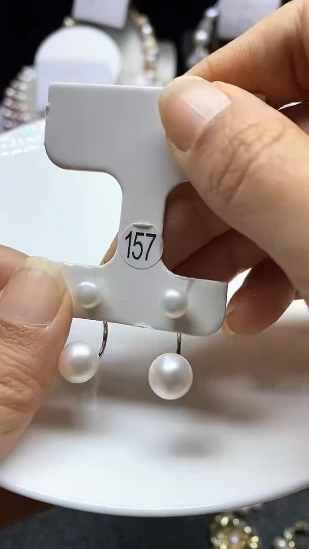 【闪购商品】淡水珍珠耳饰银S925镶嵌多人