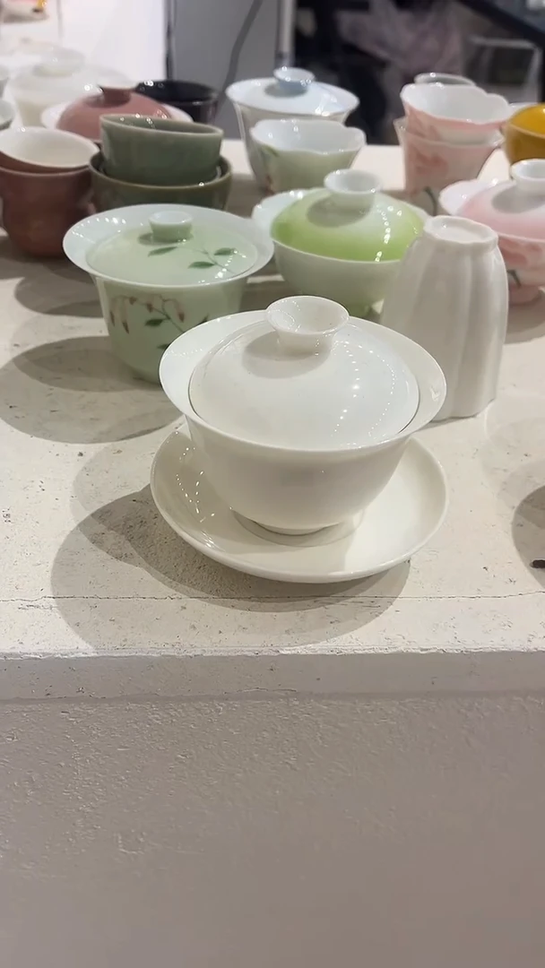 玉泥白瓷-福灵三才盖碗