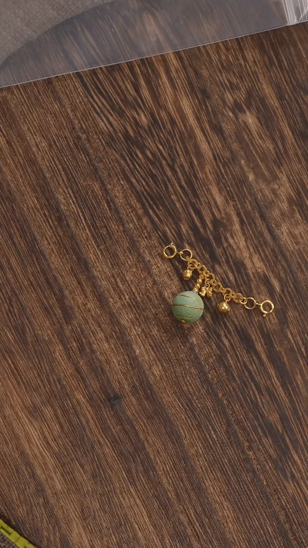 18K金镶嵌绿松石挂饰1