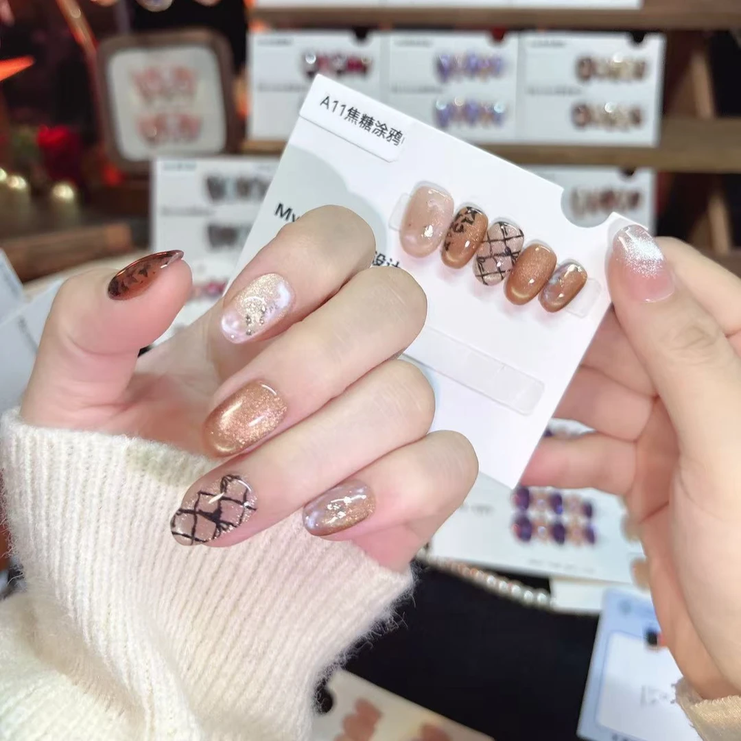 A11【焦糖涂鸦】新年款纯手工秋冬显白气质穿戴甲