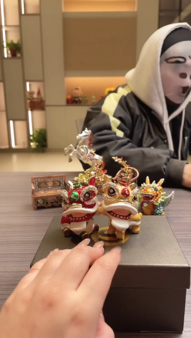 摆件珐琅彩七宝烧首饰盒