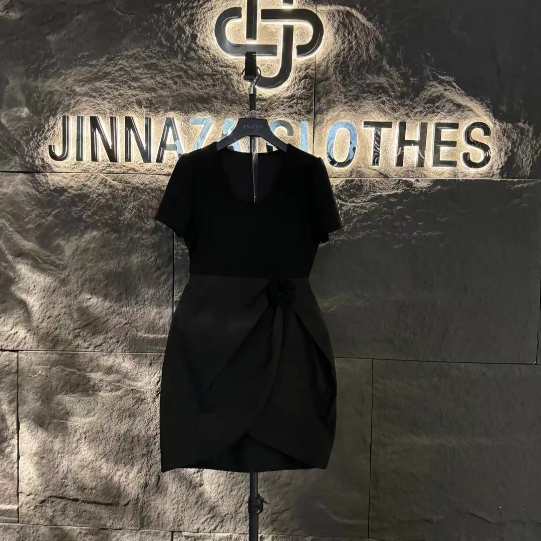 【原创大码设计师款】2024夏季黑色玫瑰花拼接显瘦遮肉连衣裙4753