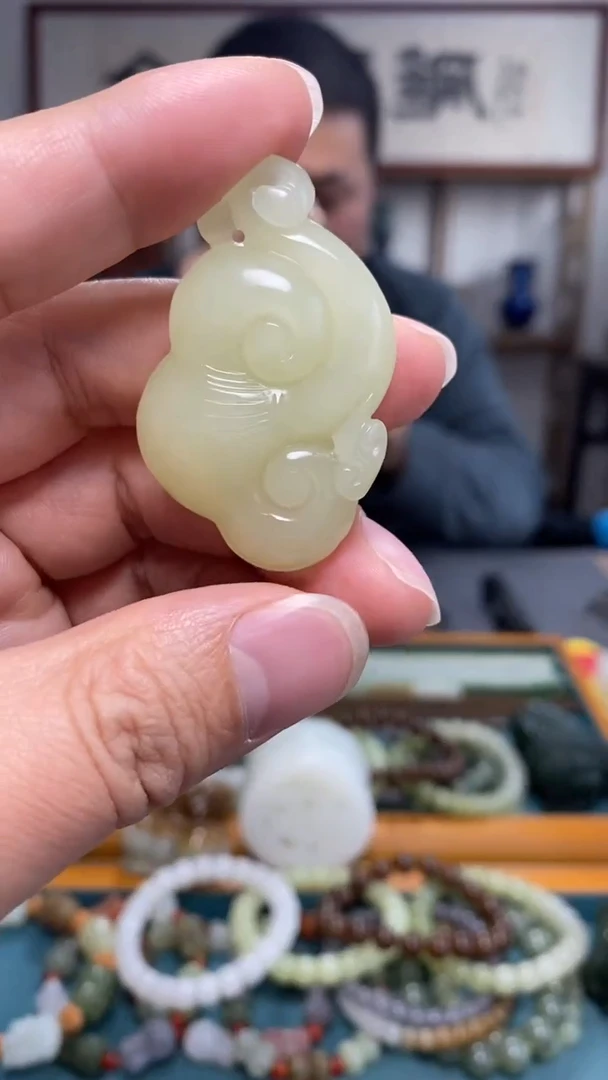 颈饰未镶嵌和田玉79