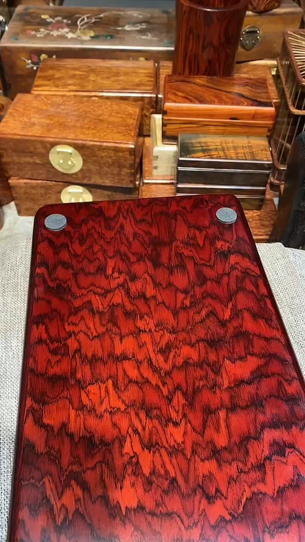 【闪购商品】红酸枝木类木艺茶盘一个