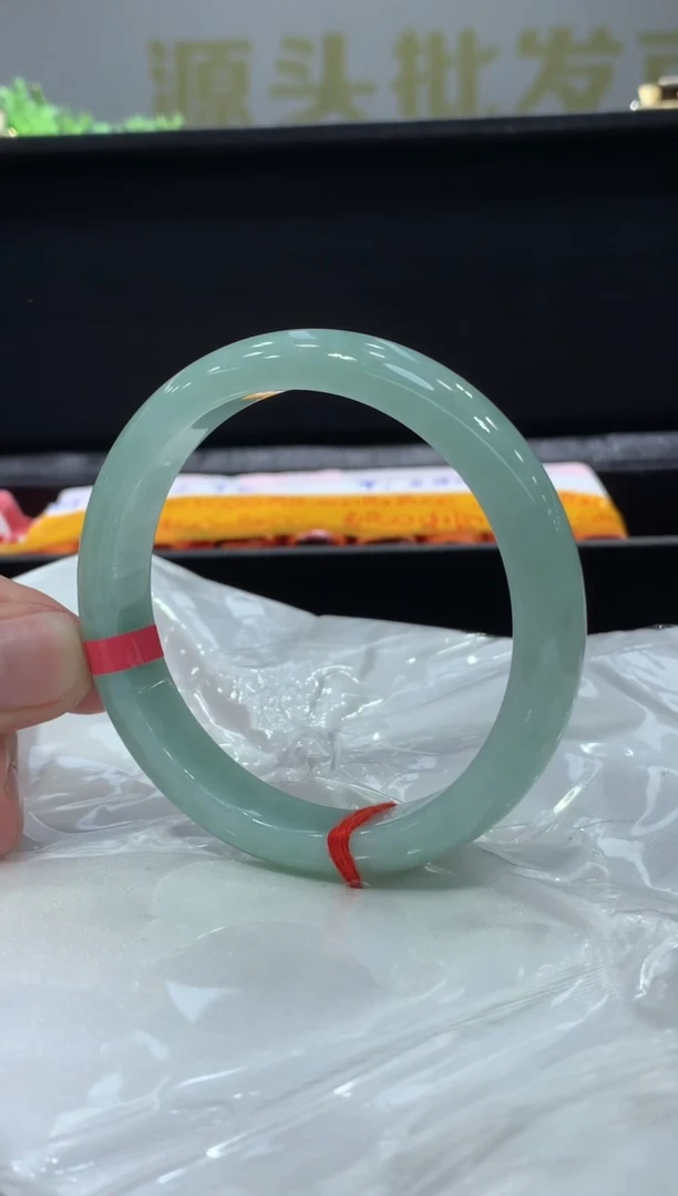 未镶嵌手镯翡翠翡翠手镯