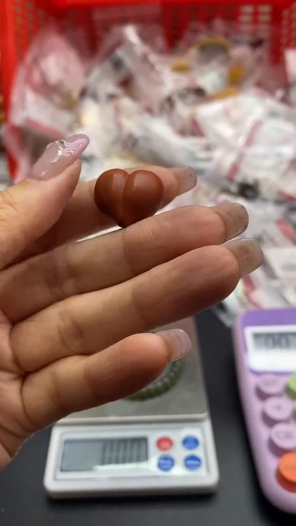 未镶嵌南红玛瑙珠宝奇石美***妇659