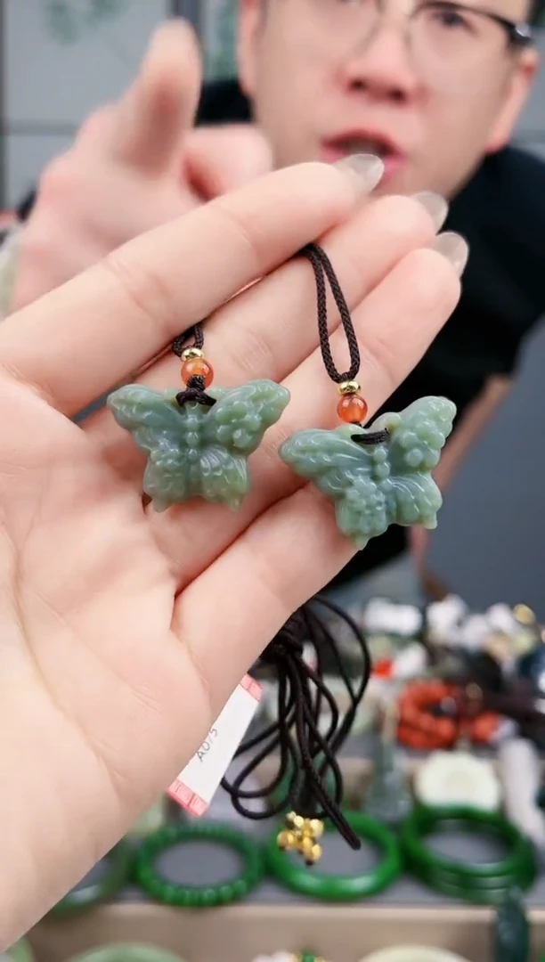 【闪购商品】和田玉颈饰未镶嵌AA多样性发货 拍一发一