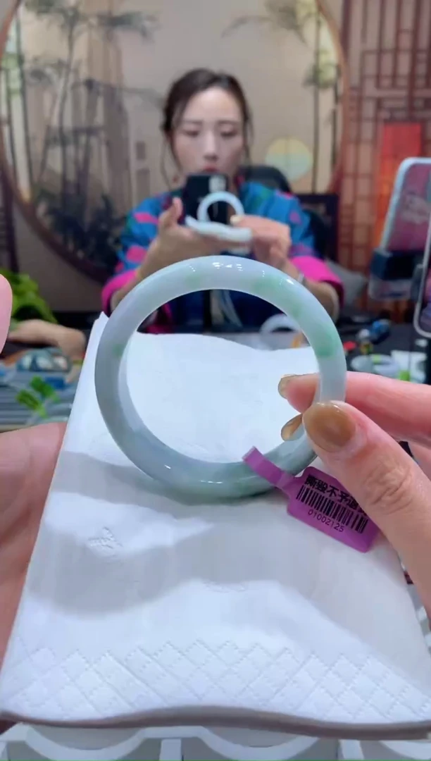 未镶嵌手镯翡翠000083652