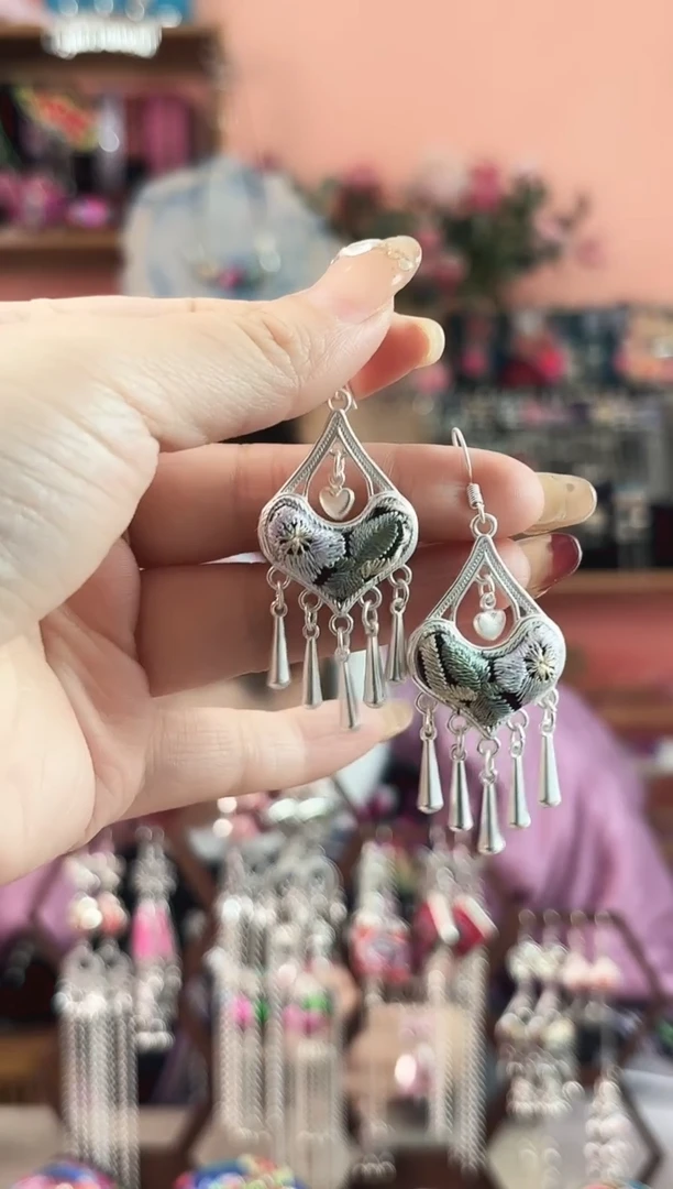 艺枝独绣手工饰品62