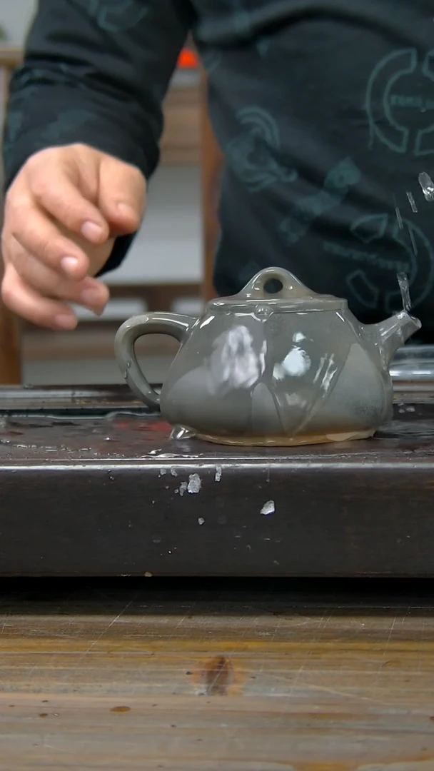 【闪购商品】贵台龙窑柴烧茶壶572