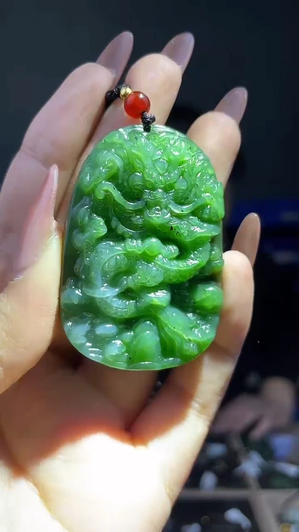 颈饰未镶嵌和田玉拍一发一，多样性发货！